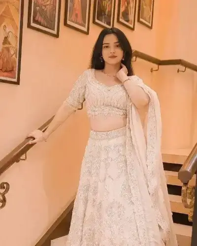Escort Service In Talala